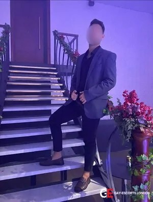 Bisexual Escort Tarquin Ftm 28yr - sucking