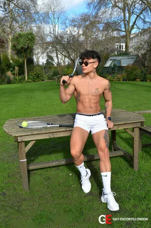 Gay Escort Luan 21yr - double penetration