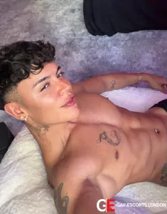 male escort London Luan