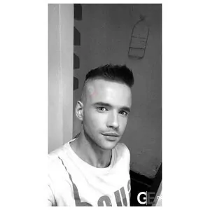 Gay Escort Daniel 30yr - sucking
