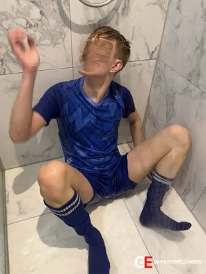 Gay Escort Angel 21yr - sucking