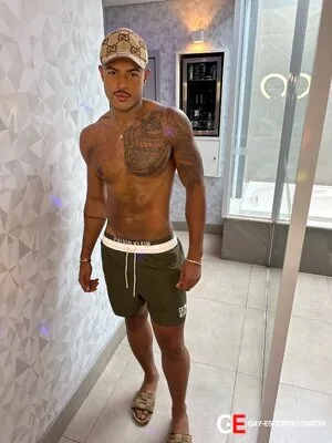 Bisexual Escort Leo Xxxl 23yr - role