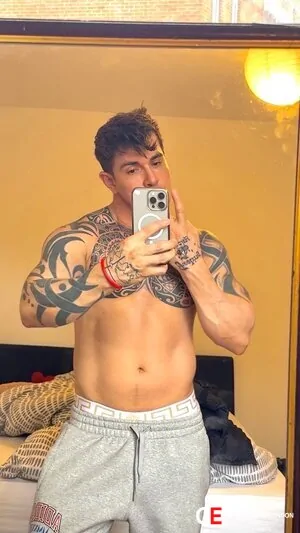 Bisexual Escort Cristian 30yr - double penetration