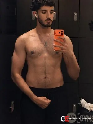 Gay Escort Hazzy 21yr - rimming