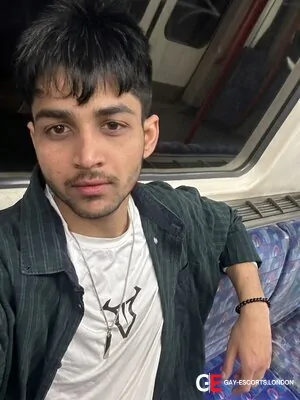 Bisexual Escort Reza 23yr - double penetration