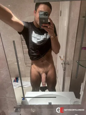 Bisexual Escort Simon 27yr - sucking