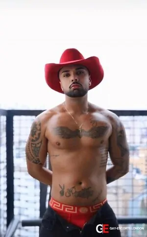 Bisexual Escort Lucas Xxl 27yr - role