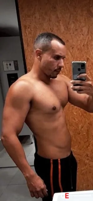 Bisexual Escort Pedro 37yr - sucking