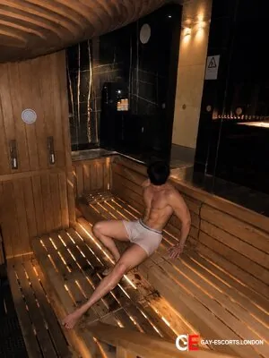 Bisexual Escort Felipexxl 23yr - role