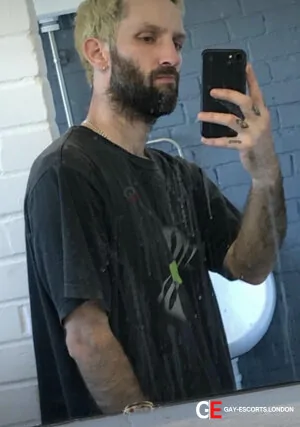Gay Escort Marx 43yr - role