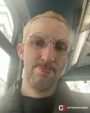 Gay Escort Marx 43yr - role