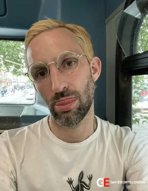 Gay Escort Marx 43yr - role