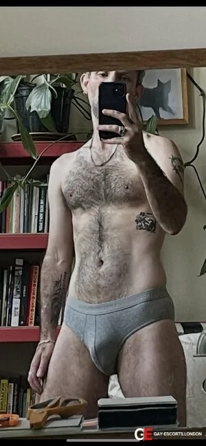 Gay Escort Marx 43yr - trios