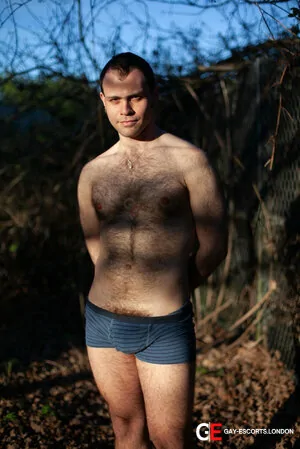 Gay Escort Ennis 27yr - role