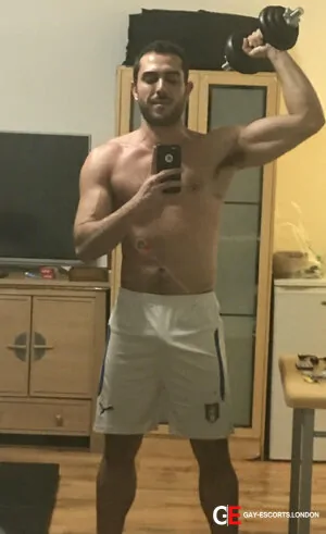 Bisexual Escort Daniel 34yr - role