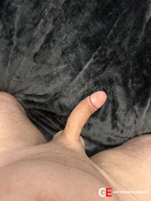 Gay Escort Diego 30yr - sucking