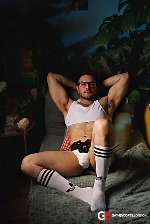 Gay Escort Diego 30yr - role