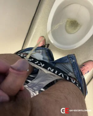 Gay Escort Haydn 43yr - sucking