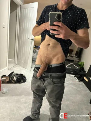 Bisexual Escort Jake 36yr - dirty talk