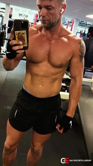 Gay Escort Billy 33yr - rimming