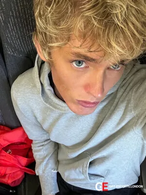 Gay Escort Devon 23yr - role