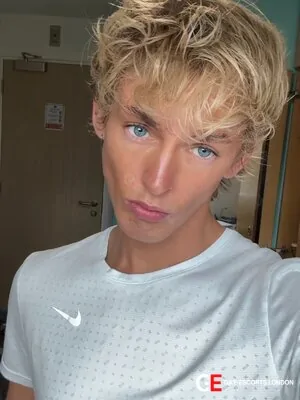 Gay Escort Devon 23yr - role