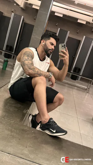 Bisexual Escort Pacote Magella 27yr - role