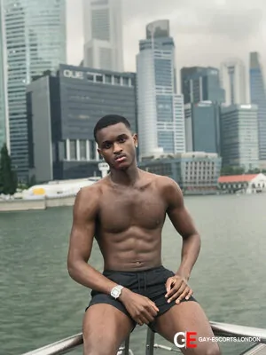 Bisexual Escort Gabriel 27yr - sucking