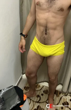 Bisexual Escort Ben 24yr - double penetration