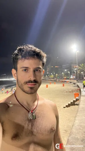 Bisexual Escort Ben 24yr - gangbang
