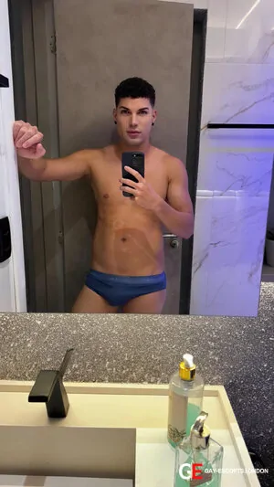 Bisexual Escort Kauan 26yr - always safe sex