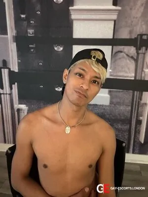 Gay Escort Asian Fickq Ehsan 31yr - dirty talk