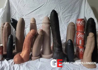 Gay Escort Matt 48yr - double penetration