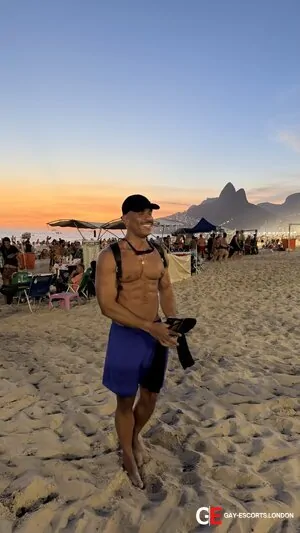 Bisexual Escort Otto Xxl 28yr - licking