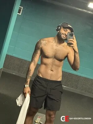 Bisexual Escort Louis 28yr - role