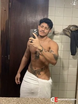 Bisexual Escort Paulo 23yr - licking
