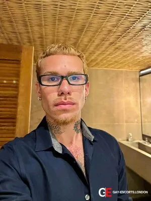 Gay Escort Conrado 27yr - role