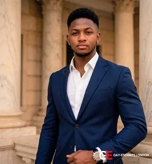 Gay Escort Aliou 25yr - double penetration