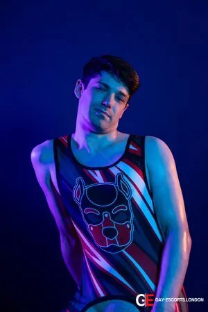 Gay Escort Joe 28yr - massage
