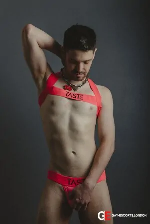 Gay Escort Kai 28yr - rimming