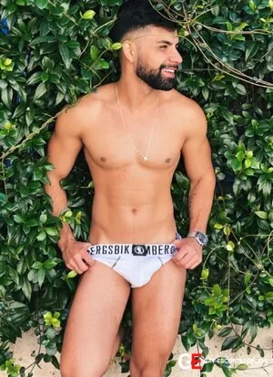 Bisexual Escort Kevin 33yr - role