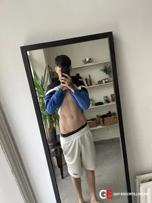 Bisexual Escort Nate 22yr - always safe sex