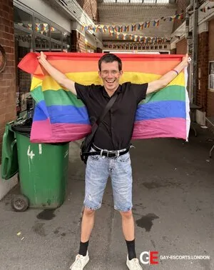 Gay Escort Thomas 26yr - role