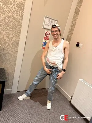 Gay Escort Thomas 26yr - role