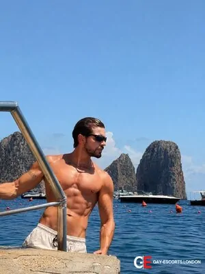 Bisexual Escort Corrado 27yr - role