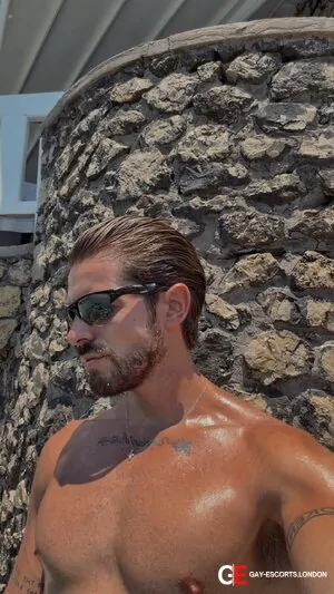 Bisexual Escort Cesarexl 27yr - role