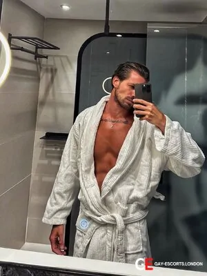 Bisexual Escort Cesarexl 27yr - role