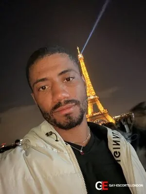 Gay Escort Caio 28yr - sucking
