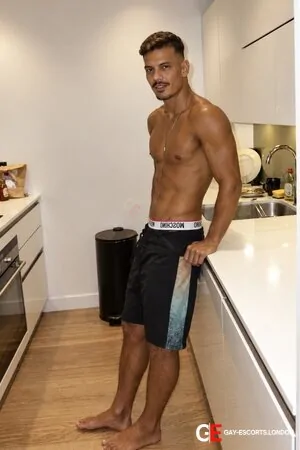 Bisexual Escort Davi_latinxl 28yr - role