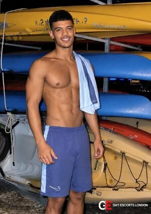 Bisexual Escort Davi_latinxl 28yr - role